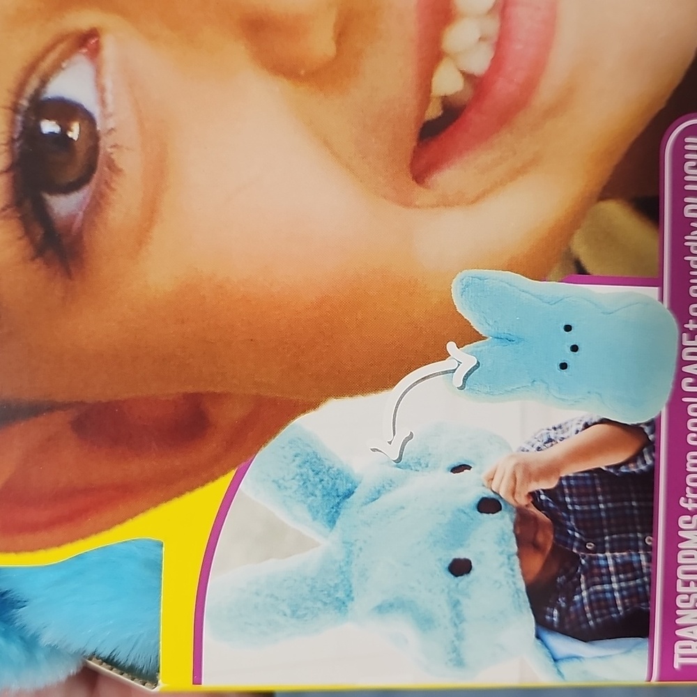 Nwt Peeps Kids Hooded Cape That Transforms To Cuddly Plush